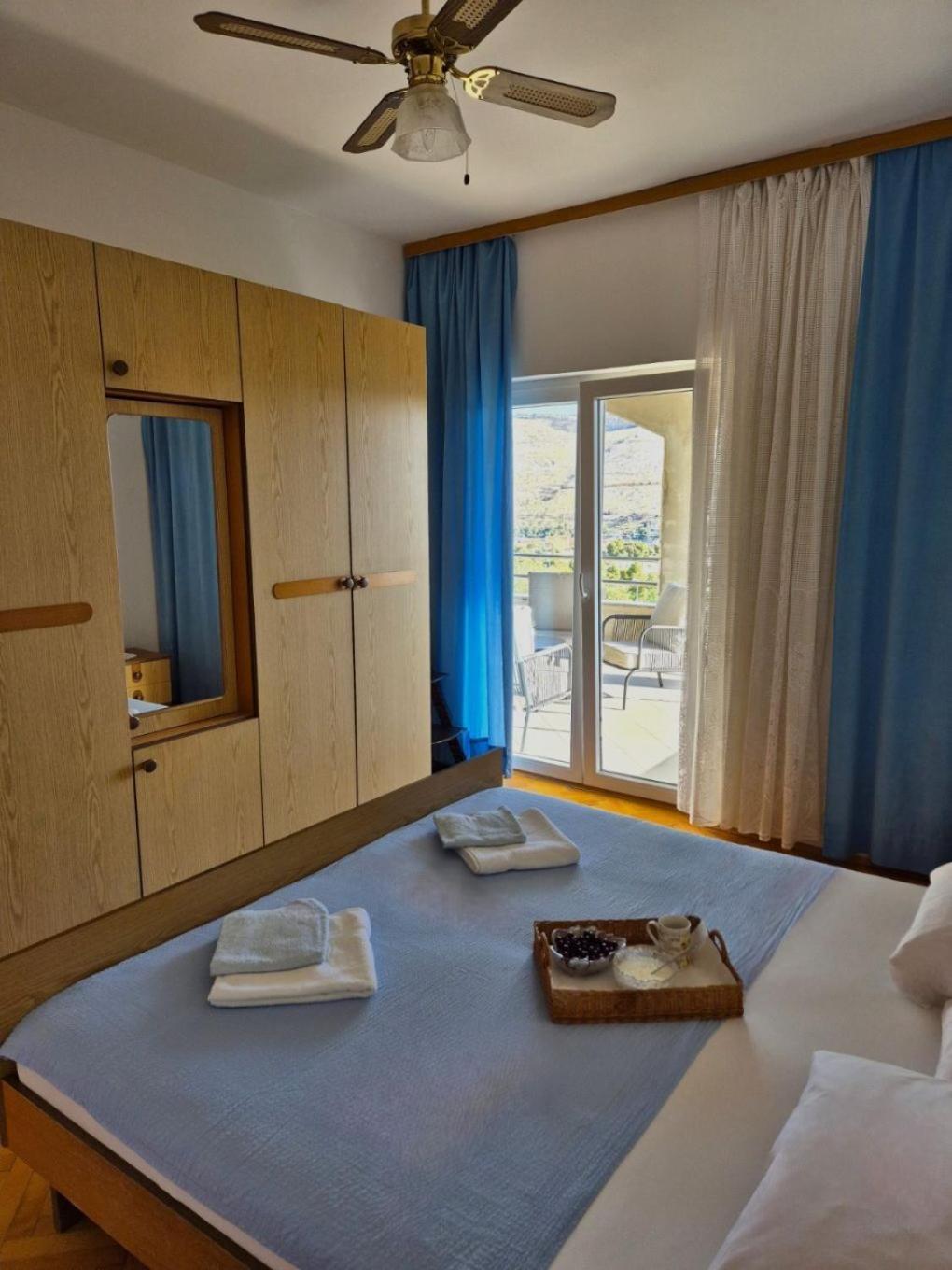 Apartments Josi - Parking And Barbecue Grebaštica 外观 照片